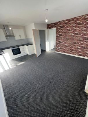 2 bed Apartment - To Let - Photo 1