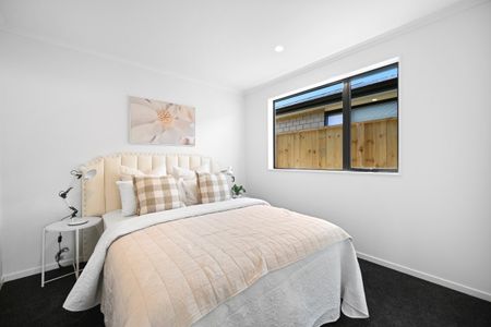 Welcome to this stunning, brand-new two-bedroom, one-bathroom home located in the heart of Fairview Downs, one of Hamilton's most sought-after rental areas. - Photo 3