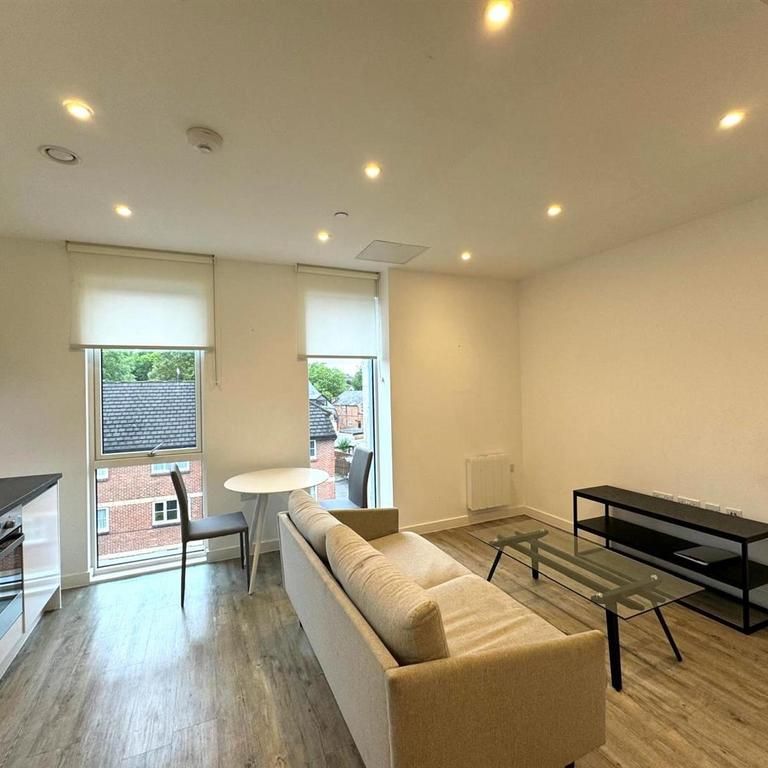 Studio to rent - Photo 1
