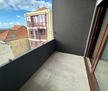 Apartamento T1 com Vista Mar para Arrendamento no Porto - Photo 3