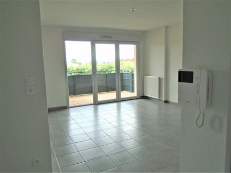 Location Appartement 2 pièces 39m² ST JORY 31790 - Photo 3
