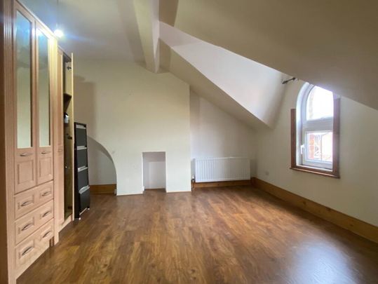 8 The Mount, Belfast, BT5 4NA - Photo 1