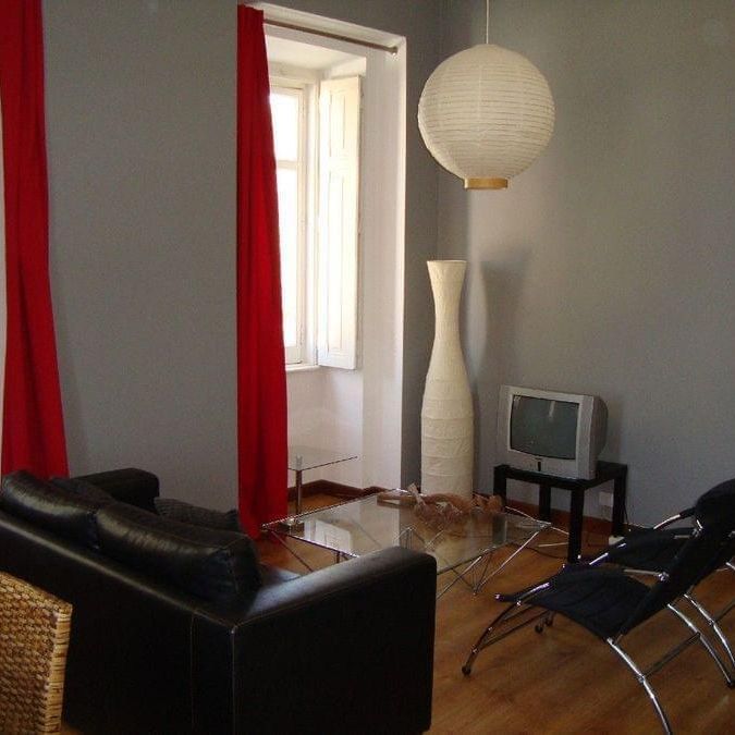 1 Bedroom Apartment with garden, Monte Estoril, Cascais - Photo 1