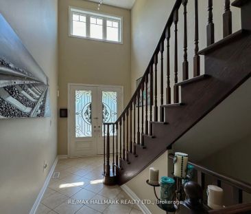 Detached Home For Lease | N9246351 - Photo 5