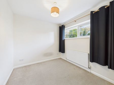 Martyrs Court, Station Road, Amersham,HP7 - Photo 2