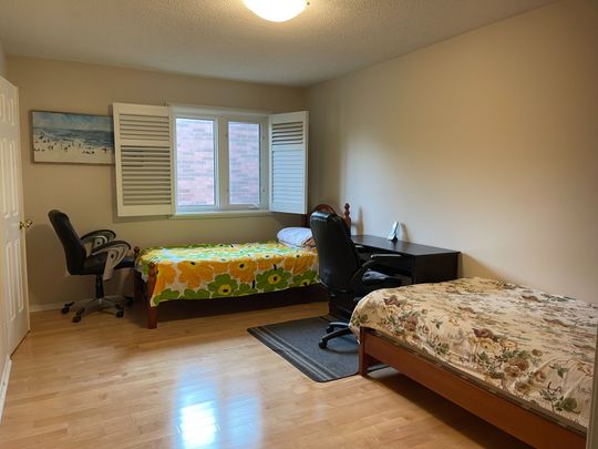 For Lease - 61 Mary Elizabeth Crescent, Markham, Ontario - Photo 1