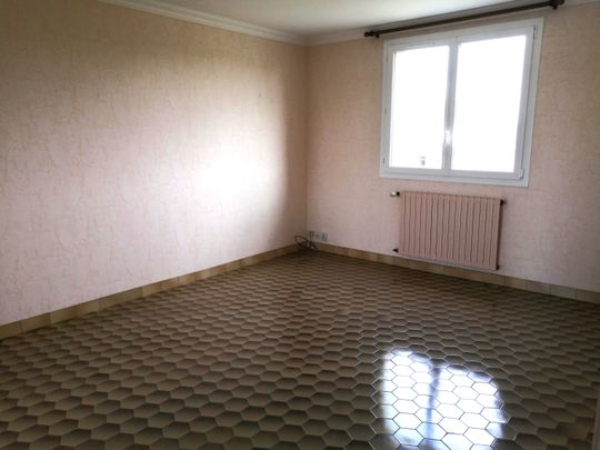 Location / Maison T4 - Photo 1