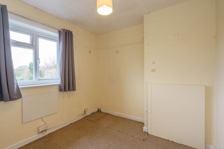 9, Kingsham Road*, Chichester - Photo 4