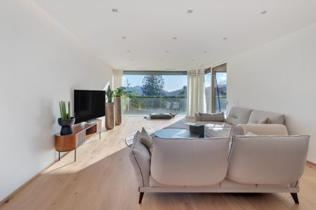 LUSSUOSO 4,5 LOCALI CON GIARDINO - Foto 5