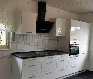 Nachmieter für helle, großzügige Wohnung gesucht - ab sofort - Photo 4