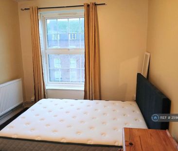 1 bedroom in a house share to rent - Photo 5