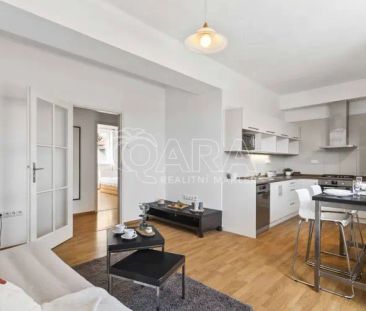 Pronájem bytu 2+kk 45,38 m + sklep 3,08 m + 2x balkon 16,94 m - Photo 6