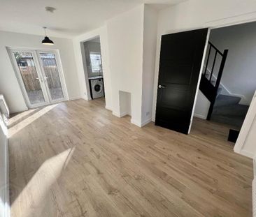 17 Hillsborough Gardens, Belfast, BT6 9DT - Photo 1