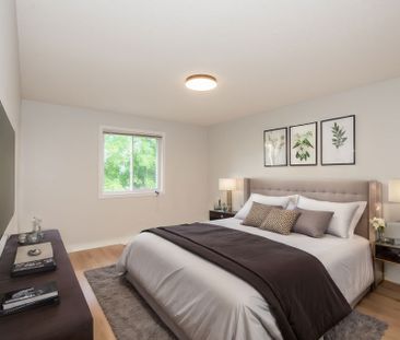 BEAUTIFUL 2 BEDROOM MAIN UNIT IN WELLAND!! - Photo 3