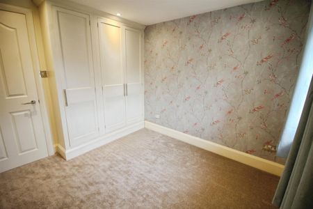 Main Street North, Aberford, Leeds - Photo 3