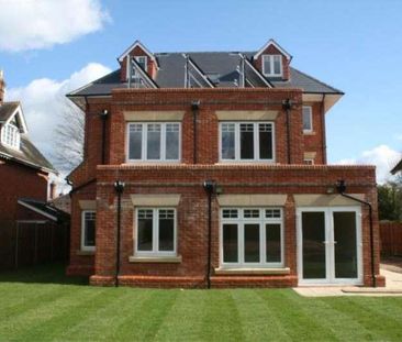 Woking, Surrey, GU22 - Photo 1