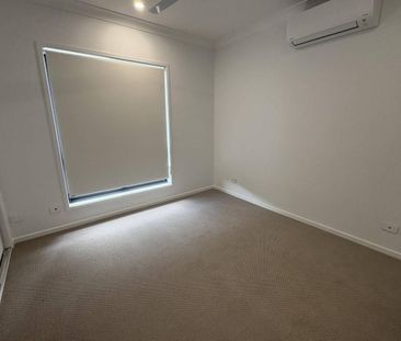 BRAND NEW 4 BEDROOM HOME! - Photo 4