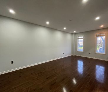 For Lease - 613 South Unionville Avenue, Markham, Ontario - Photo 2