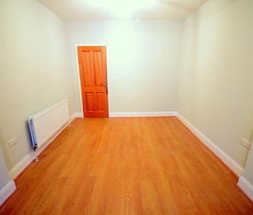 42 Greenore Street, Belfast, BT6 8NF - Photo 6