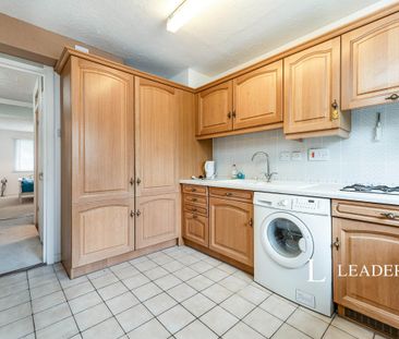 2 bedroom apartment to rent Brownlow Quay, PE9 - Photo 4