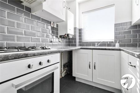 1 bedroom terraced house to rent - Photo 2