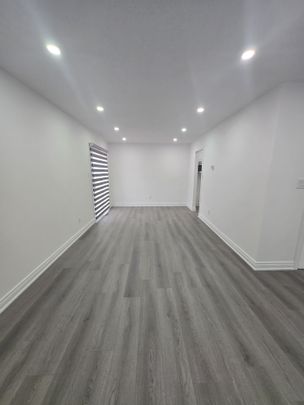 For Lease - 3 Sylvia Street, Barrie, Ontario - Photo 1