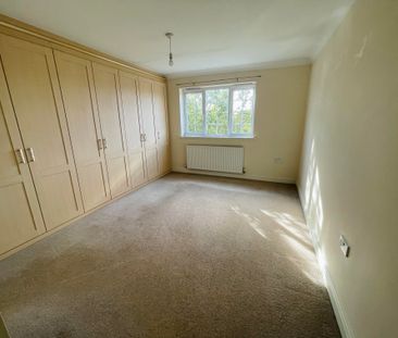 Carisbrooke Way, Div[Itemprop='Addresslocality'] - Photo 6