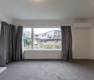 Three Bedroom Home - Photo 6