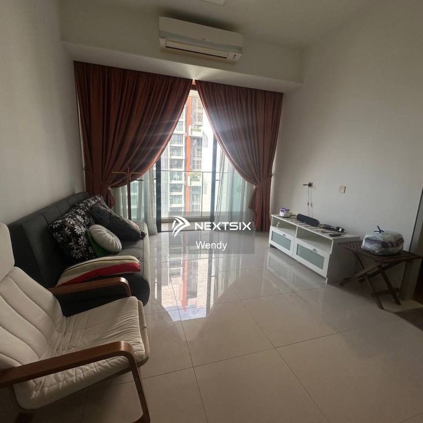 Grand Medini Residence - Photo 1