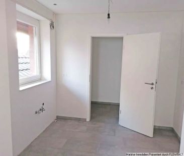 Erstbezug nach Sanierung! Großzügige 3-Zimmerwohnung! - Photo 2