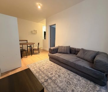 Location Appartement 2 pièces 35m² TOULON 83000 - Photo 3