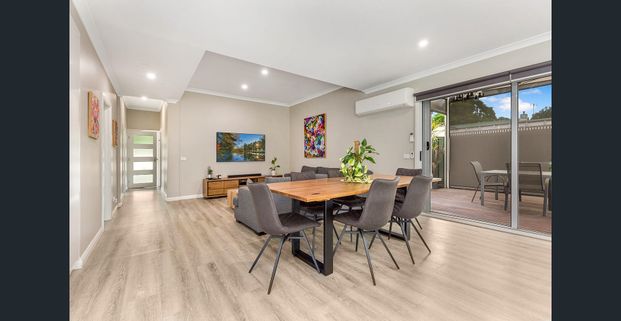 FULLY FURNISHED - CONTACT AGENT FOR AVAILABILITY - Photo 1