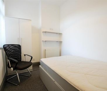 4 bedroom house to rent - Photo 6