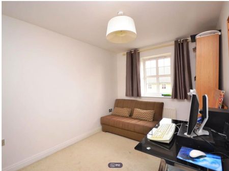 3 Bed Terraced House, Colebrook Close, NW7 - Photo 5