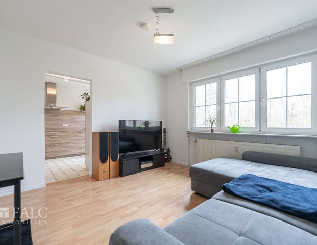 Gemütliche 2 Zimmer Wohnung mit Balkon, Küche und Stellplatz ab 01.05.2024 zu vermieten. - Foto 1