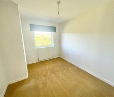 3 bedroom detached bungalow to rent - Photo 4