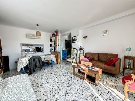Maison -appartement location meublée Avignon ,81 m2, 2 chambres et un bureau, garage et jardin privatif, - Photo 2