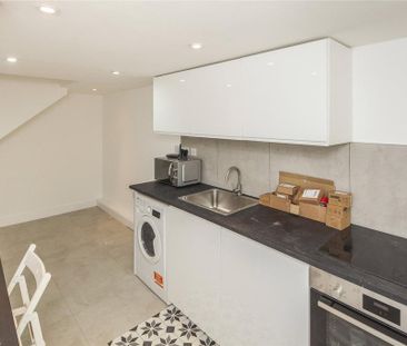 Studio to rent - Photo 5