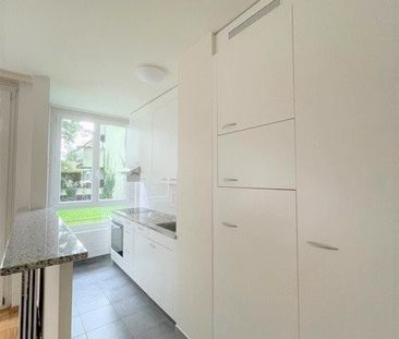 Proche aéroport et organisations internationales - Photo 4