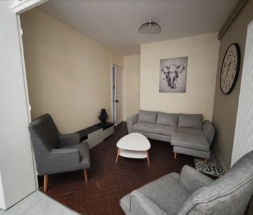 Location Appartement 1 pièce 11m² - Photo 4