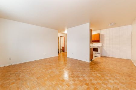 Unit 302 - Photo 2