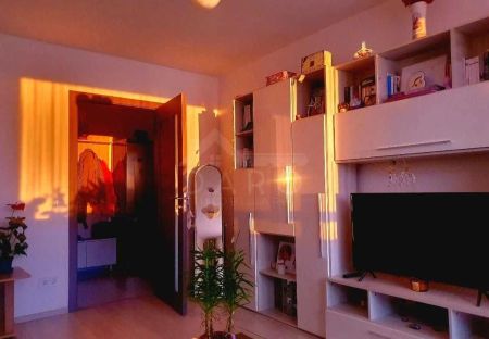 Apartament 2 camere DECOMANDAT complet utilat | Smart AC/TV | Zonă Poli 2 – Tudor/Centru - Fotografie 3