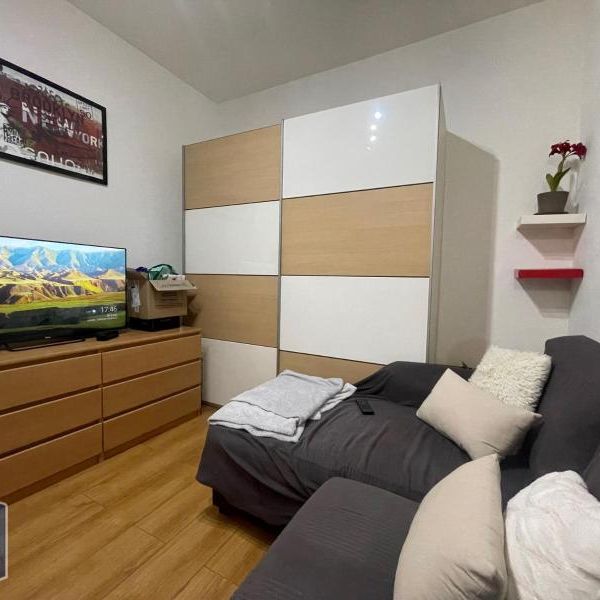 Location Appartement 1 pièce 24m² TOULON 83100 - Photo 1