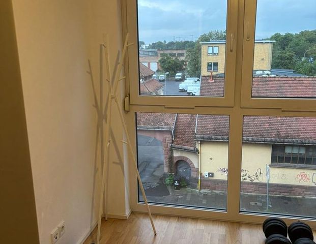 Ab 01.12 Helle 3-Zimmer-Wohnung mit Balkon in Offenbach-Bürgel - Photo 1