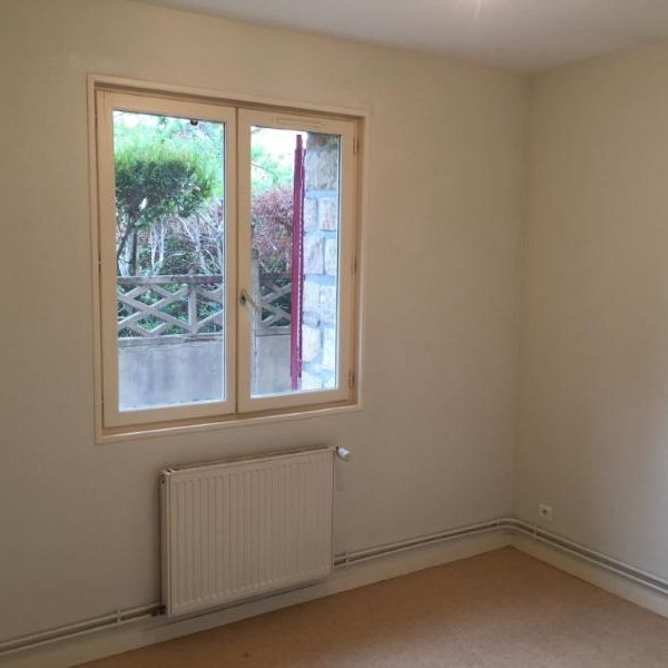 Location Appartement 3 pièces 61m² CHARNAY LES MACON 71850 - Photo 1