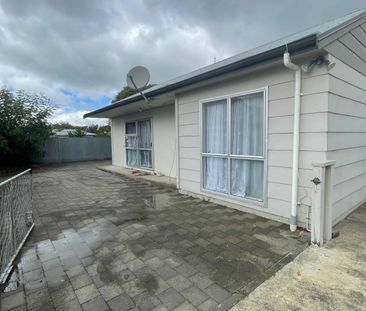 Cosy 2-Bedroom House in Hastings - Photo 2