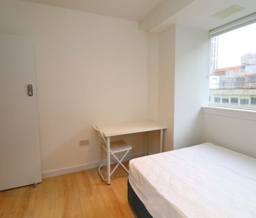 Room in a Shared Flat, Olympic Way, HA9 - Photo 4