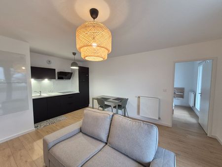 Location Appartement 2 pièces 44m² - Photo 2