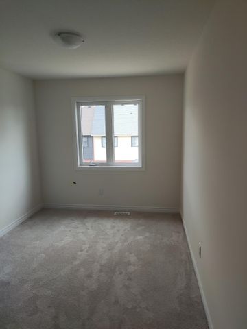 For Lease - 23 Genoa Drive, Hamilton, Ontario - Photo 3