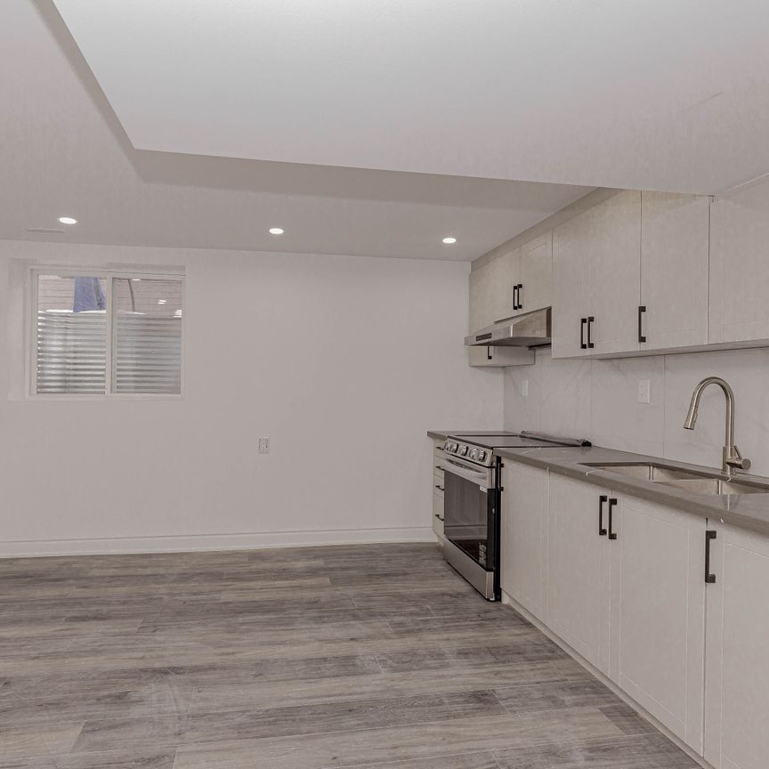 For Lease - 132 Bloomsbury Avenue Unit# Basement, Brampton, Ontario - Photo 1